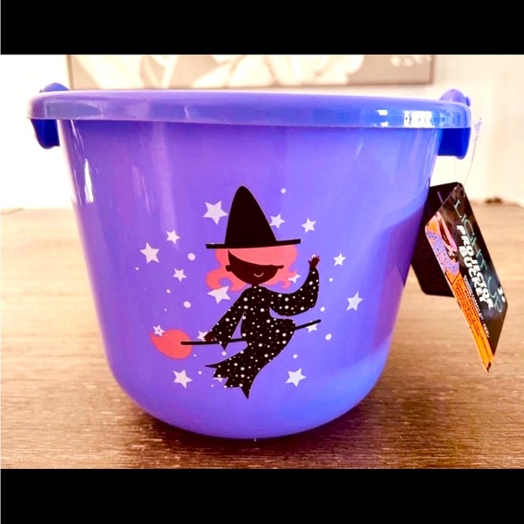 Target Bullseye Halloween Light Up Projector Bucket Purple Witch 7"x8" - Picture 1 of 4